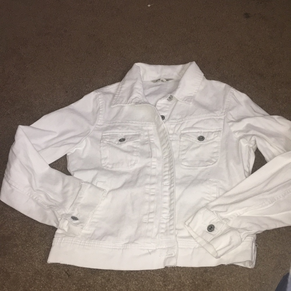 White jean jacket (OS)